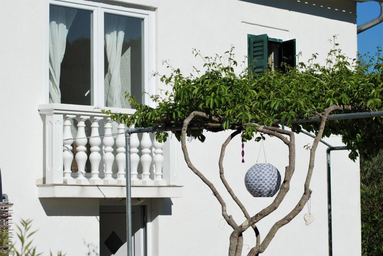 Rustic Holiday Home Miketa Lukoran Esterno foto