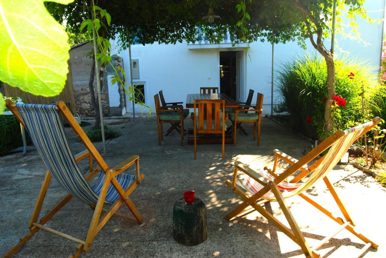 Rustic Holiday Home Miketa Lukoran Esterno foto